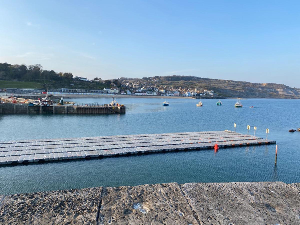 Seabreeze Lyme Regis Exterior foto